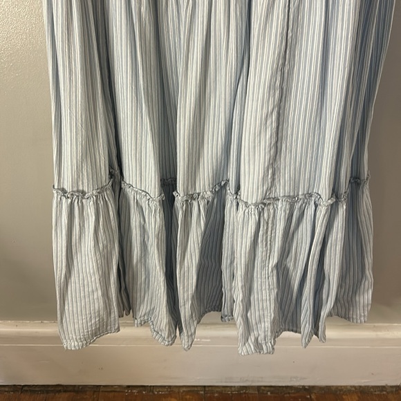 Striped Ruffle Off-Shoulder Dress - Picture 3 of 6